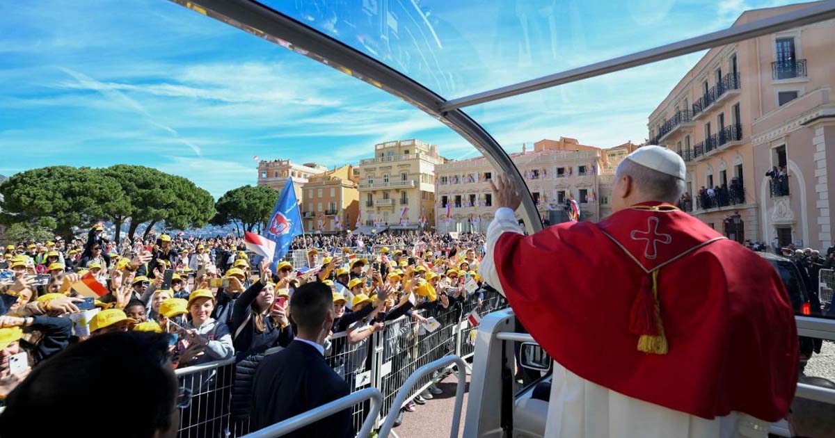الحبر الأعظم في موناكو: زيارة لتذكّر العالم بأنّ السلام يبدأ من القلب