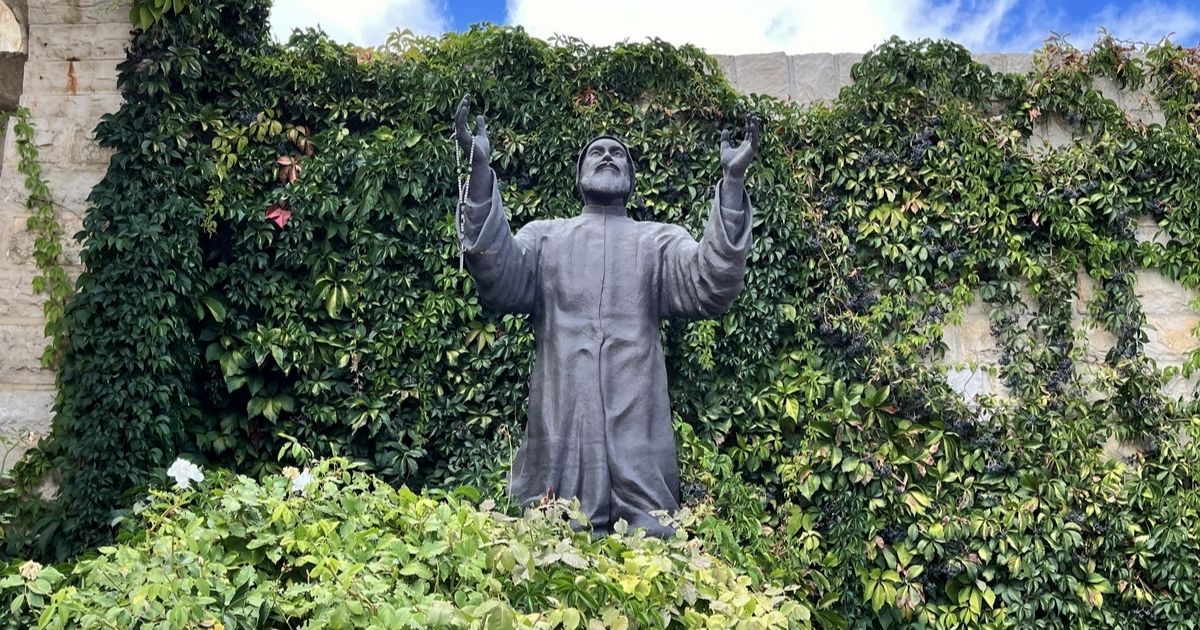 إليكم برنامج إحتفالات عيد القديس الحرديني في دير مار قبريانوس ويوستينا - كفيفان