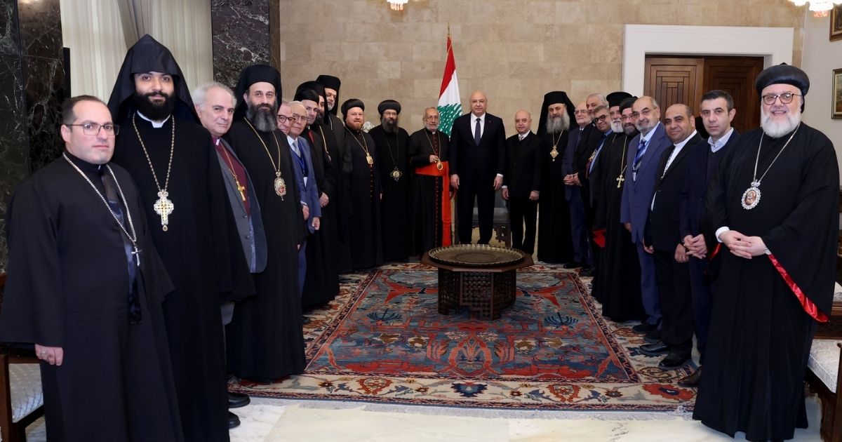 عون لوفد مجلس كنائس الشرق الأوسط: زيارة البابا ليست للبنان وحده بل لكل الشرق