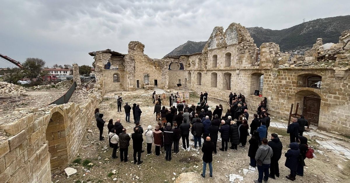 صلوات في أنطاكية وجوارها لراحة نفوس ضحايا زلزال تركيا