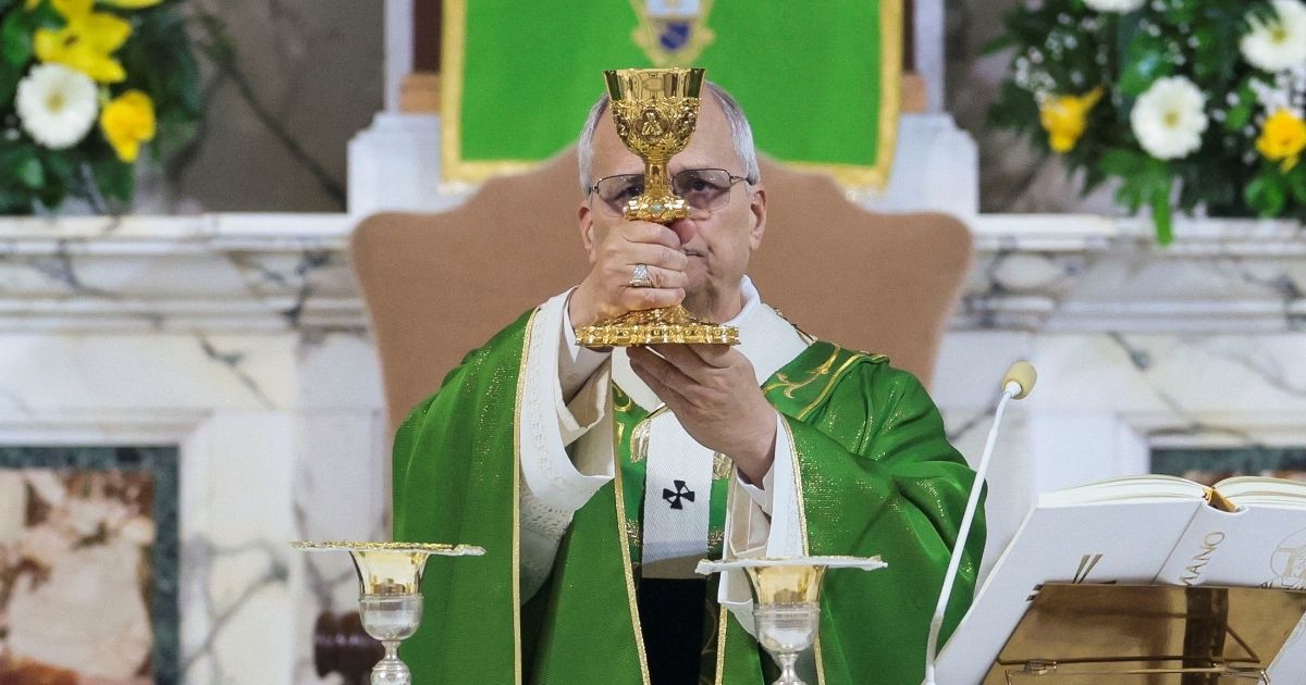 الحبر الأعظم من أوستيا ليدو: السلام يبدأ من القلب ورجاء الكنيسة هو أنتم!