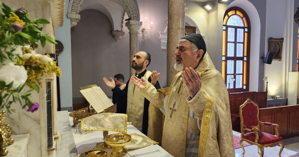 البطريرك يونان: لسنا رجال حرب بل رجال سلام