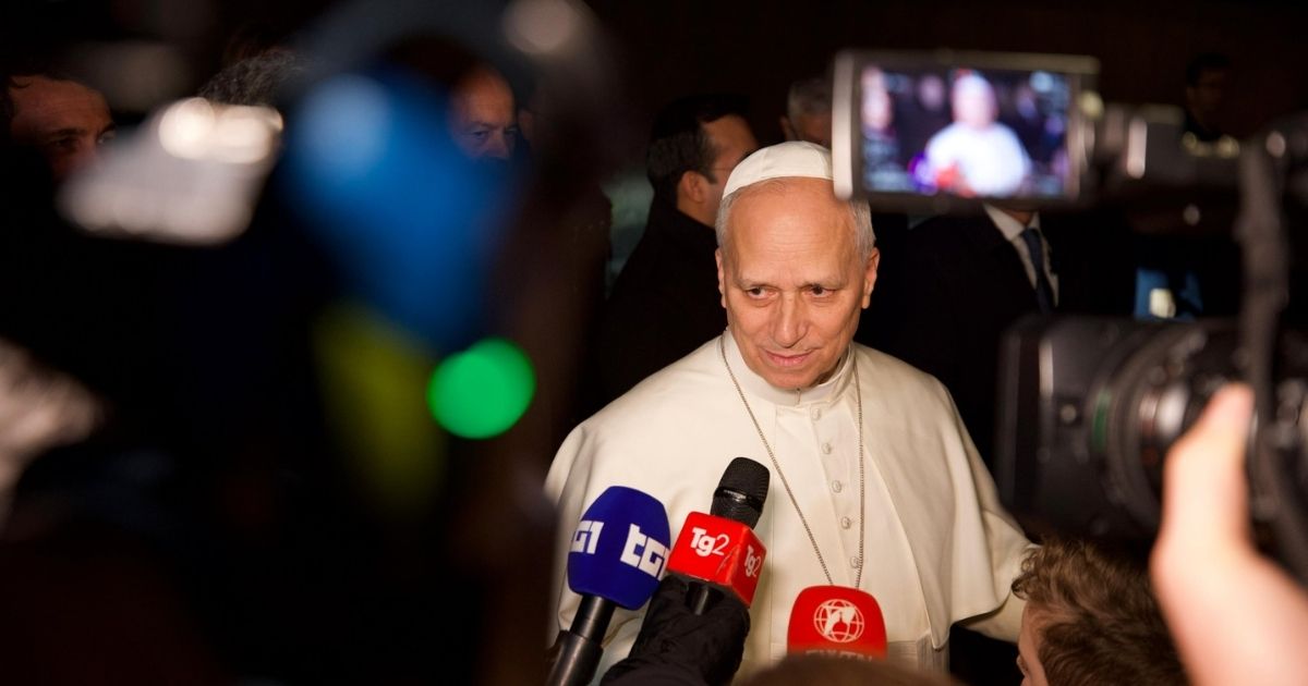 البابا لاوُن الرابع عشر: السلام يُبنى بالحوار لا بالسلاح