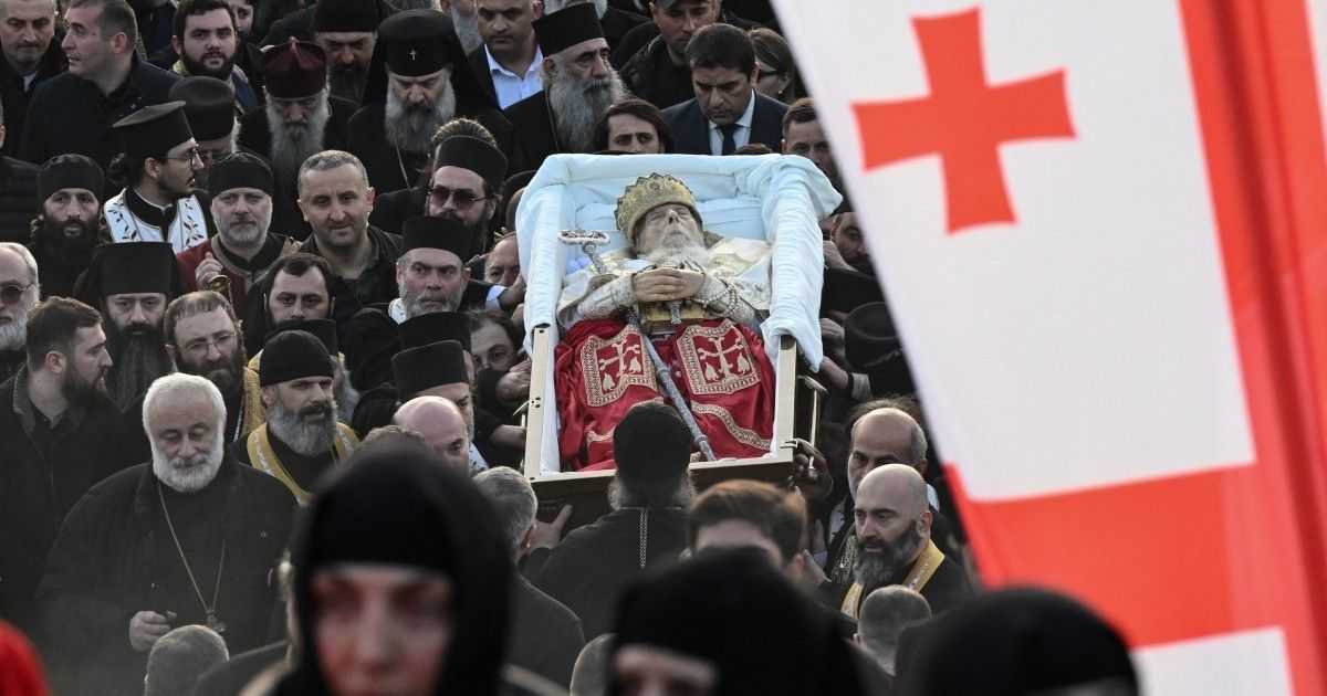 البابا لاوُن الرابع عشر ينعى بطريرك جورجيا ويشيد بإرثه الروحي